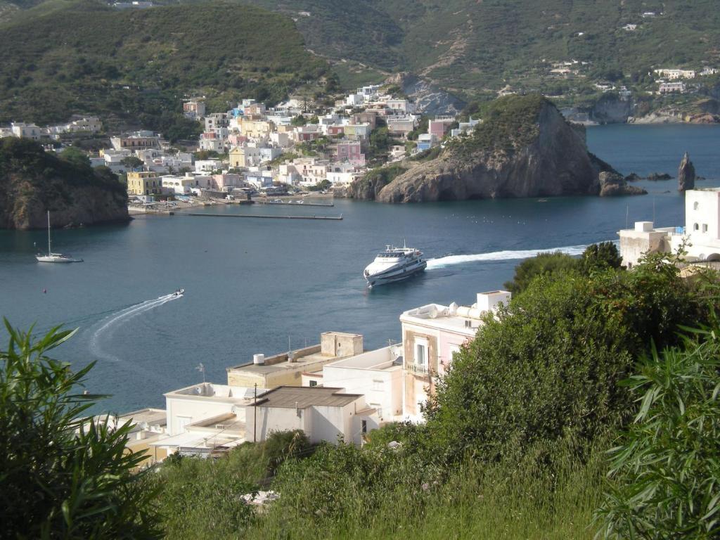 Villa Pina Ponza Extérieur photo